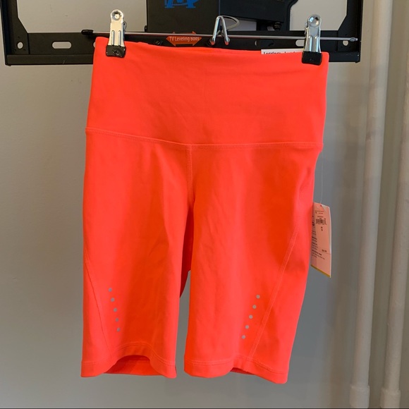 Old navy spandex biker shorts *NWT* - Picture 1 of 3